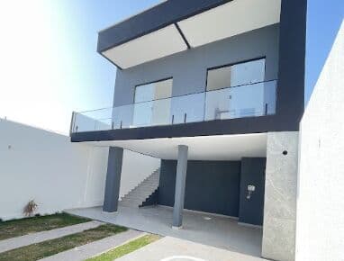 Casas com 3 quartos sendo 1 suite master, piscina, churrasqueira e lavabo no Araçagy