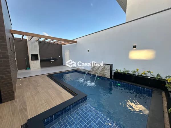 Casa com 3 suítes e area de lazer completa próximo a praia do Araçagy!!!