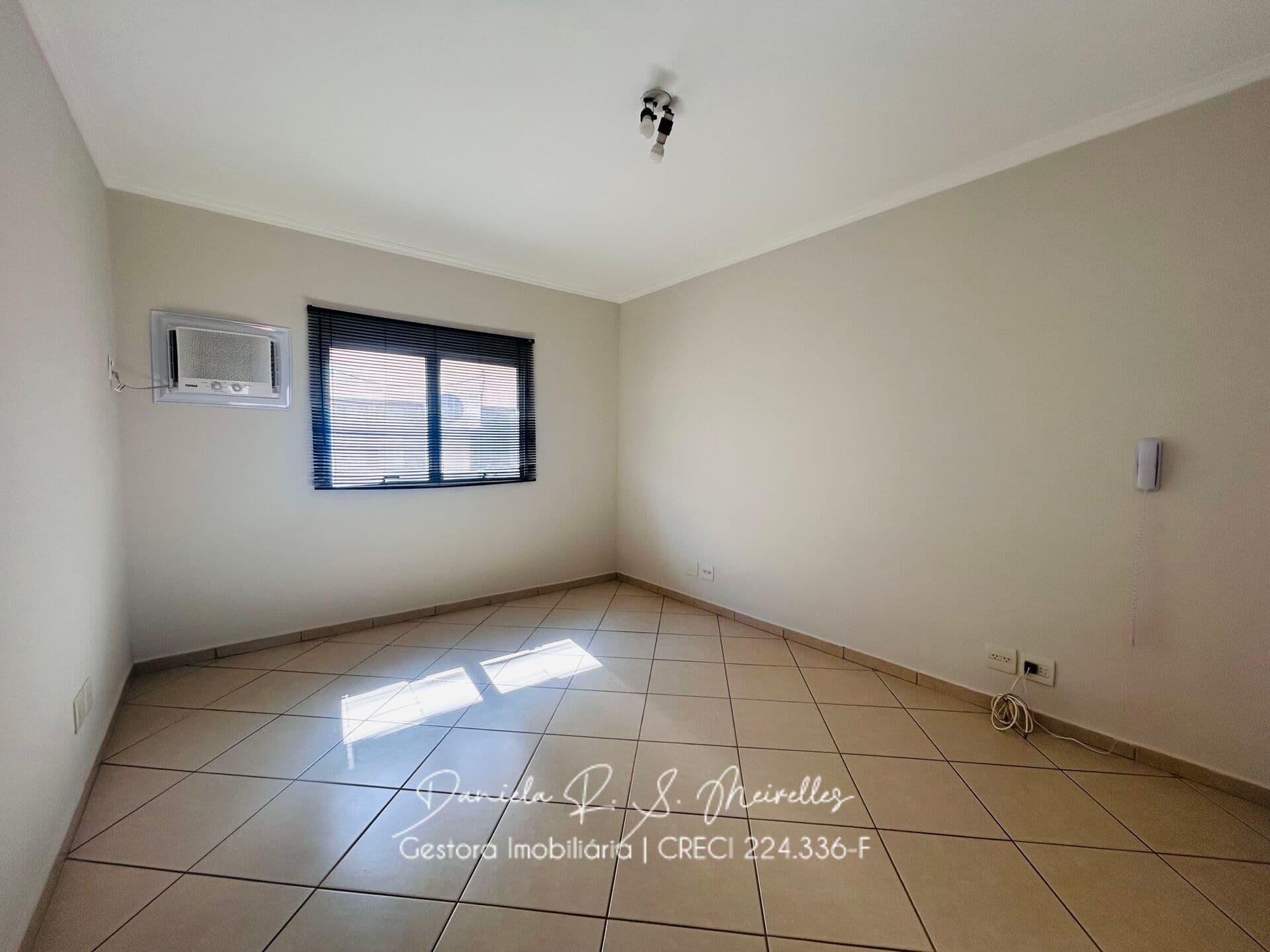 Sala comercial em Nova Ribeirânia, Ribeirão Preto/SP