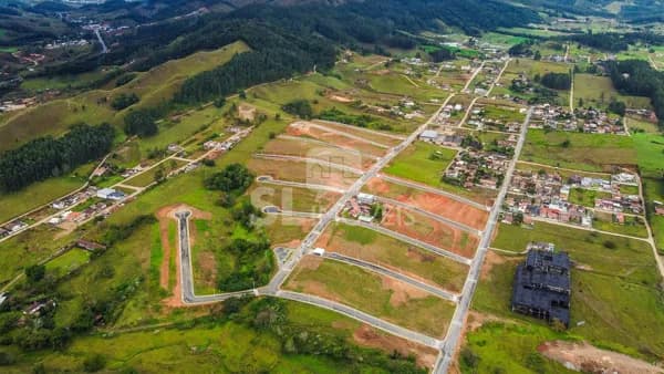 LOTE N° 210 NO LOTEAMENTO ALÍNEA VIVENDA EM BRAÇO DO NORTE