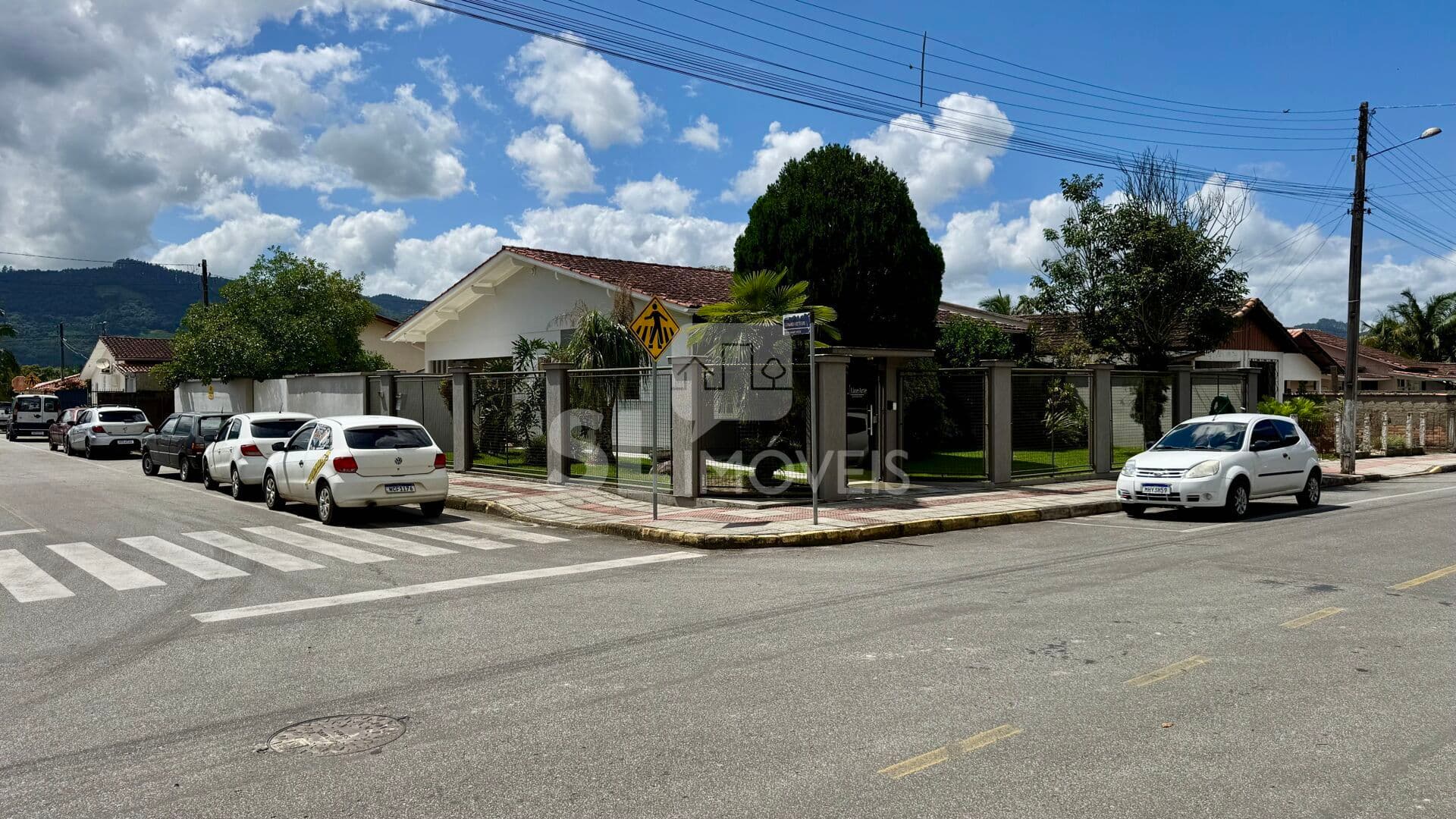 Casa de Alvenaria Bairro Madre Tereza Próximo Centro - São Ludgero