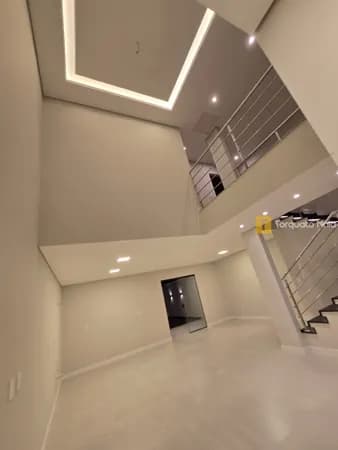 Elegância em Cada Detalhe no Alto da XV
