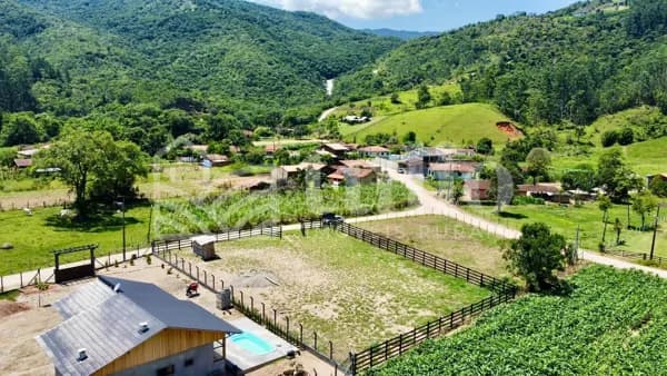 Terreno no município de São João Batista, bairro Fernandes.