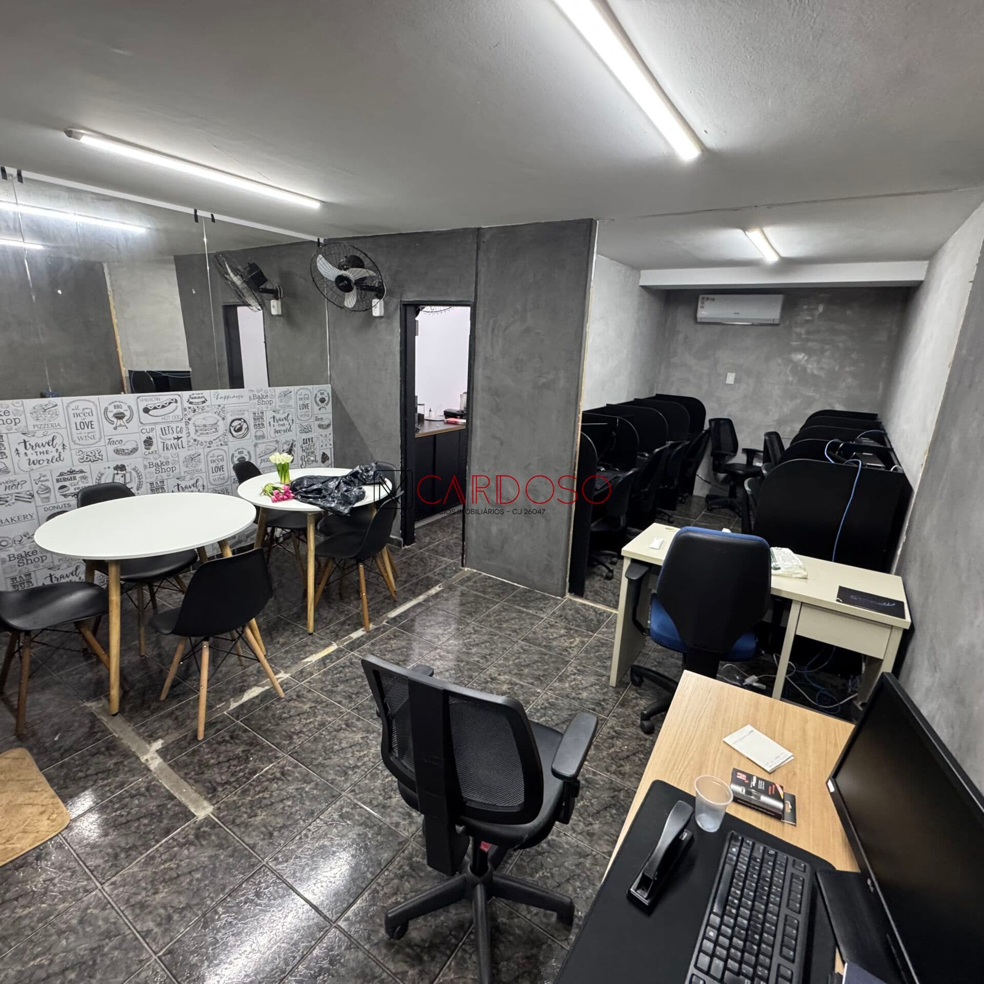 Sala Comercial em Taguatinga DF, Não exige transferência imediata, Próximo do shopping
