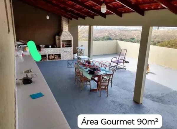 Casa 3 quartos no Riacho Fundo I, area Gourmet, churrasqueira, vaga para 5 carros ou mais