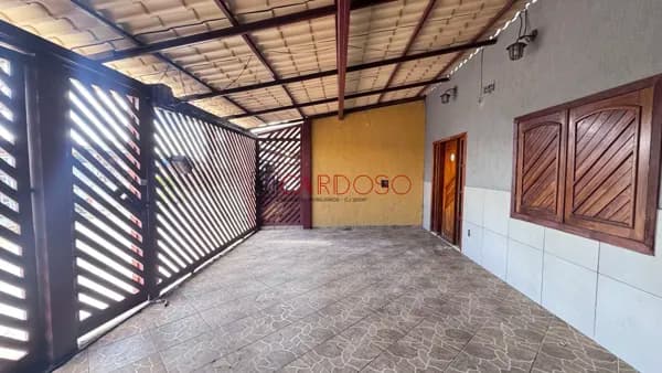 Casa 02 quartos em Samambaia Norte DF, aceita financiamento e FGTS, próximo do metrô