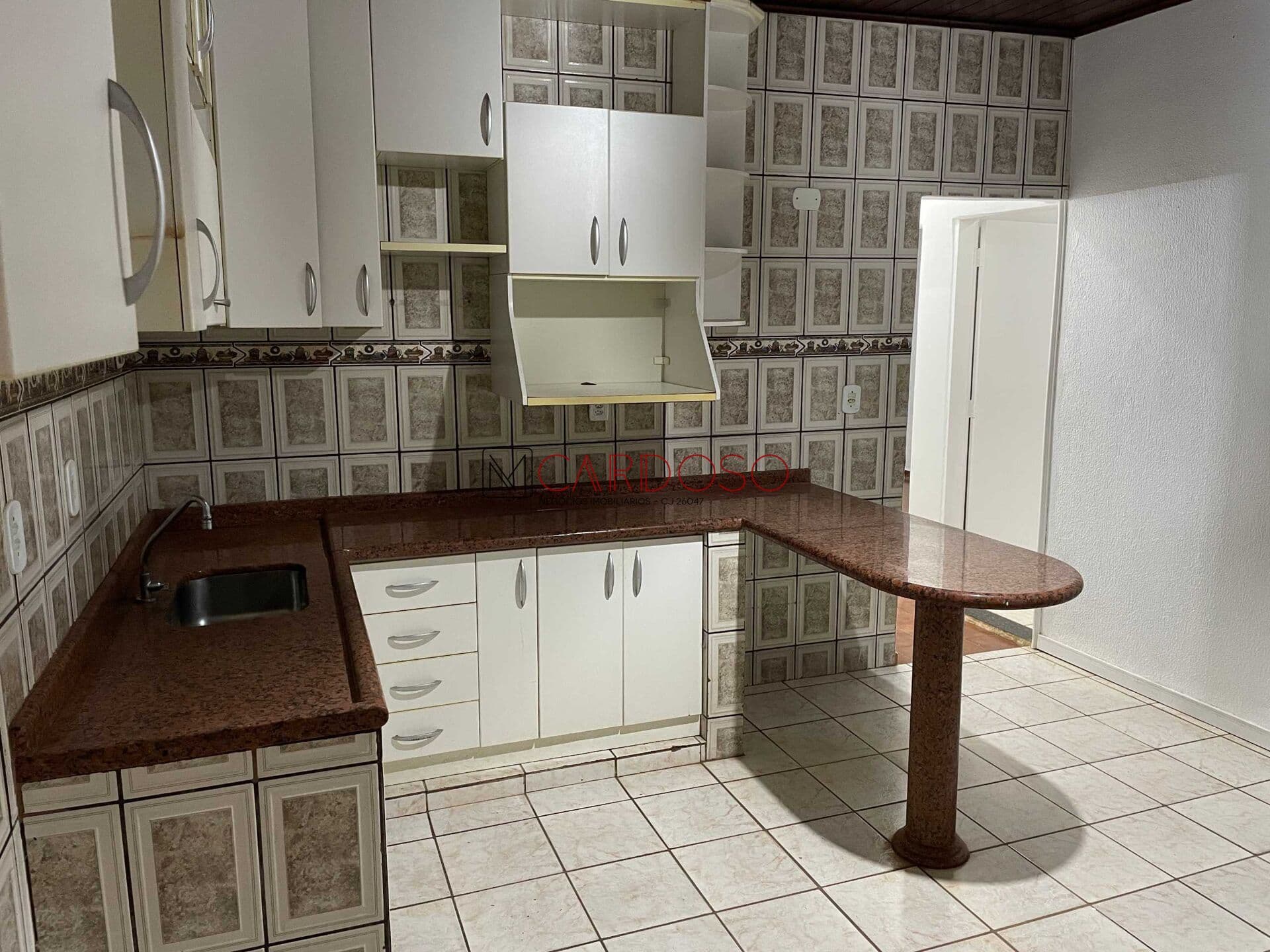 Casa de 3 quartos em Ceilândia DF, Pnorte, garagem coberta, churrasqueira, escriturada, aceita financiamento e FGTS