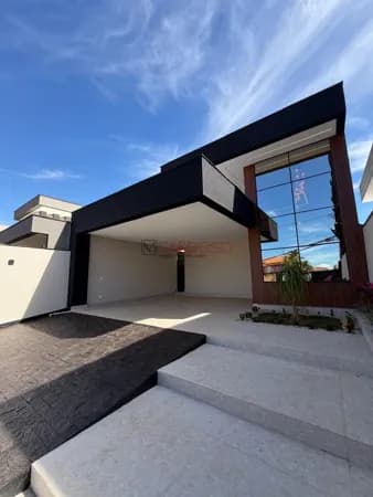 Casa Alto Padrão 04 quartos, 04 suítes, condomínio fechado, fino acabamento, nova