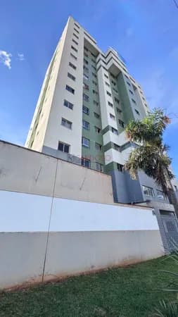 Apartamento 2 quartos com varanda, armários planejados