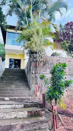 Casa 04 quartos , Arniqueiras, Aceita imóvel, Condomínio fechado, Recanto dos Passaros