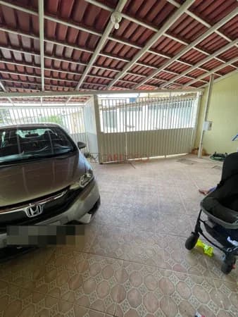 Casa de 03 quartos, QR 502 samambaia sul, aceita financiamento e FGTS, escriturada