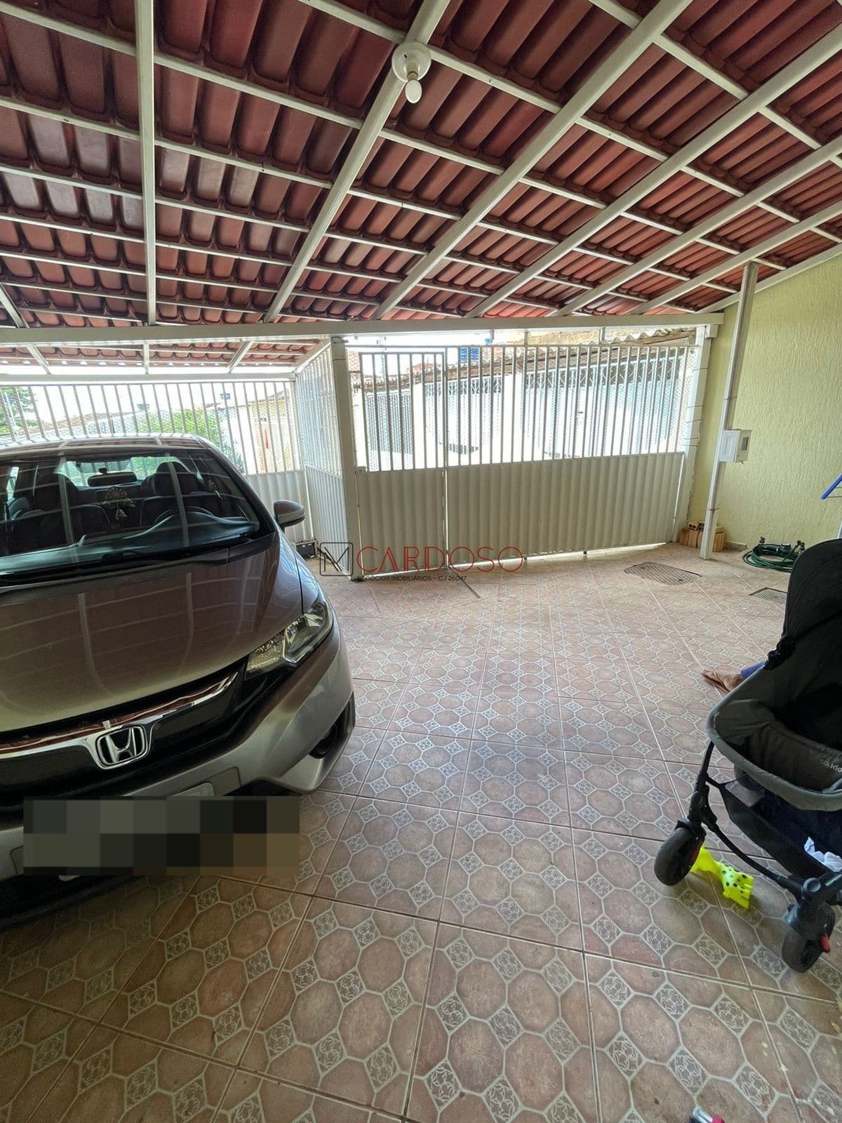 Casa de 03 quartos, QR 502 samambaia sul, aceita financiamento e FGTS, escriturada