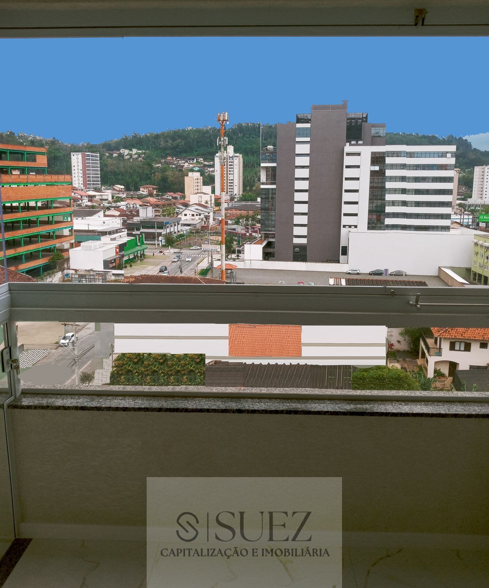 Apartamento com 1 suíte e 2 demi suítes no bairro Vila Nova