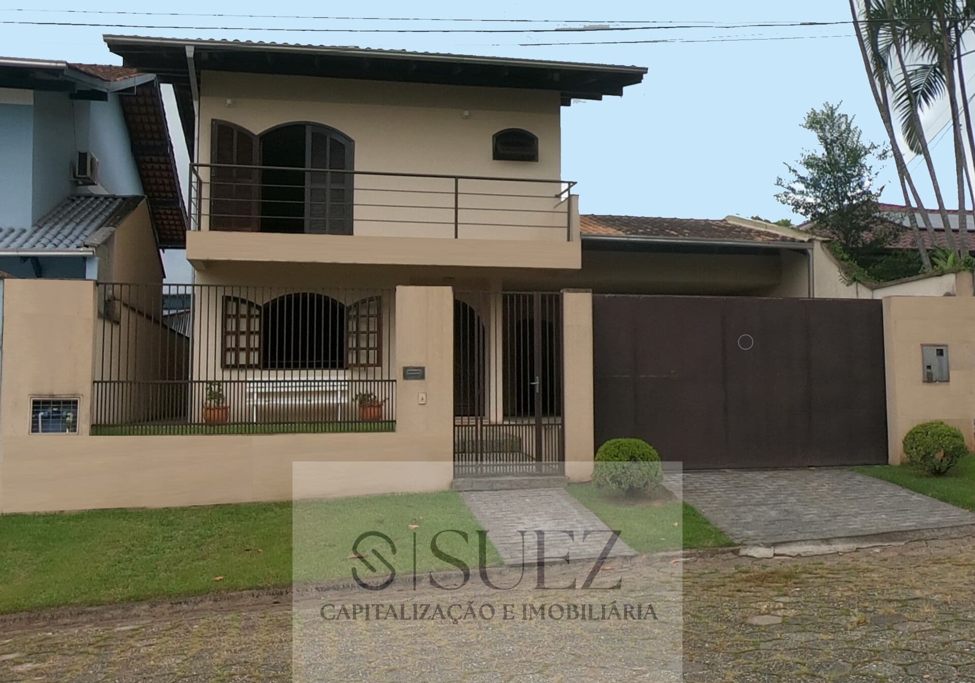 Residência no City Figueiras