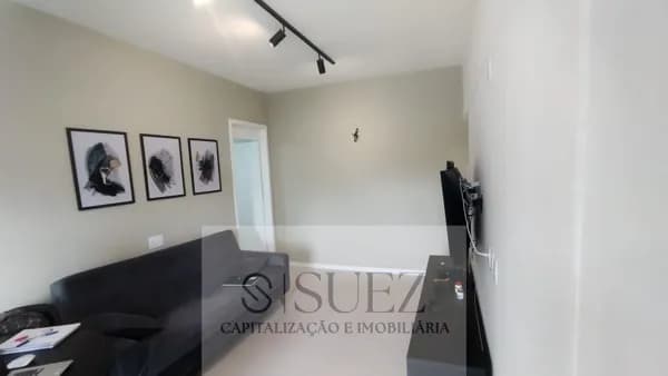 Apartamento com 2 quartos ao lado da FURB mobiliado
