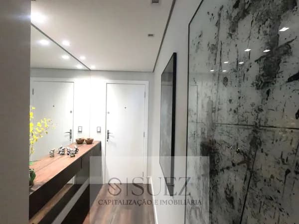 Apartamento com 4 Dormitórios sendo 2 Suítes no Bairro Victor Konder