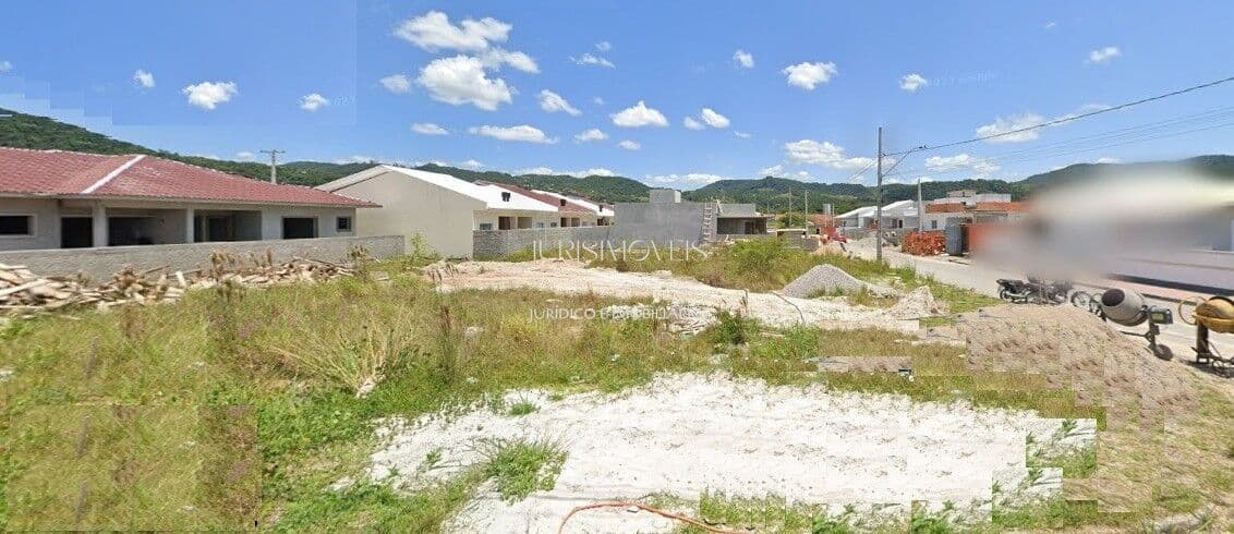 Terreno Plano de esquina 272m²
