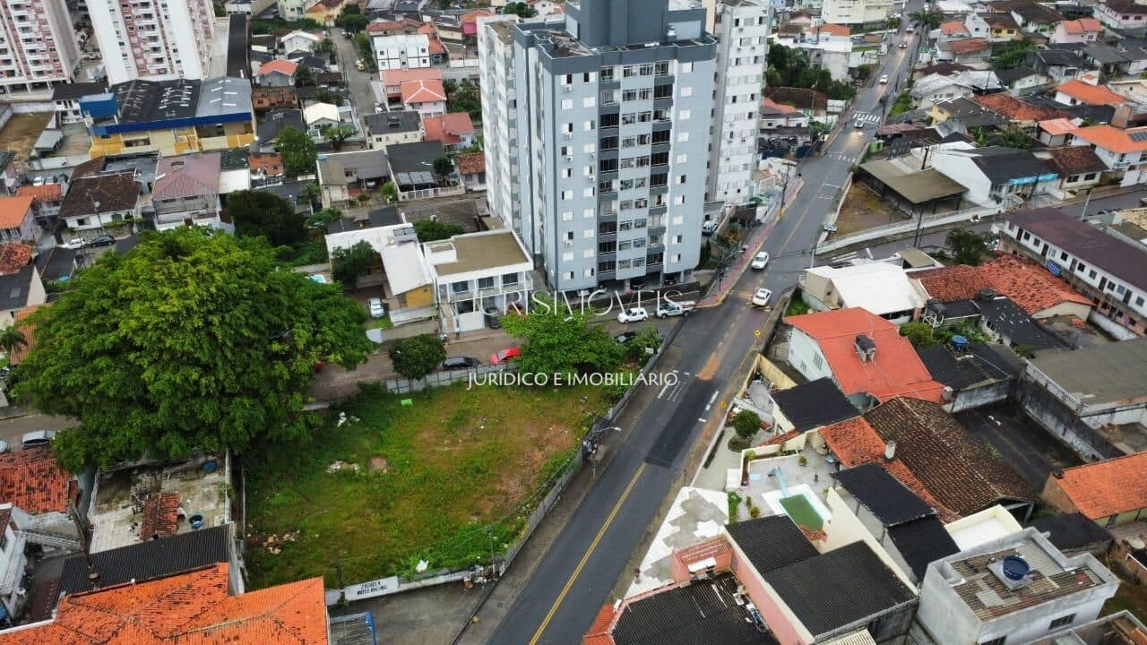 Lote/Terreno em São José - Barreiros
