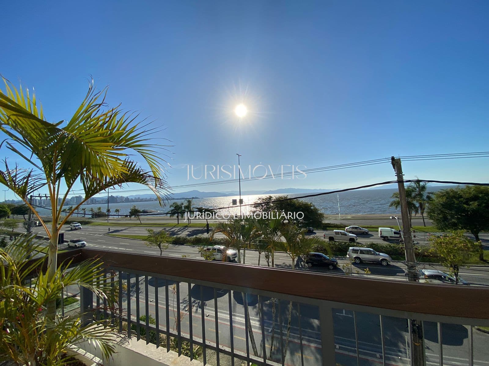 Apartamento Alto Padrão na Beira Mar Norte de Florianópolis/SC