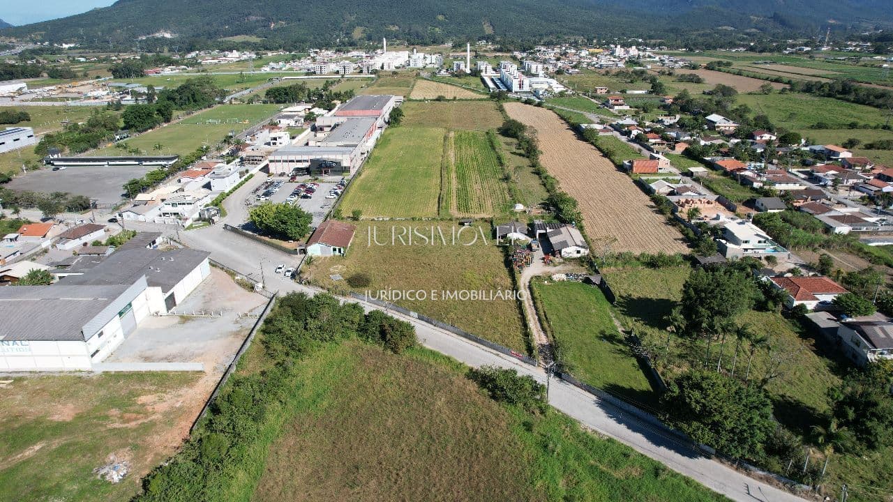 Estreito Rua Afonso Pena ano lado do Ed Bavaria casas de madeira