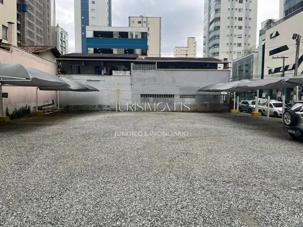 Lote/Terreno em Balneário Camboriú - Pioneiros