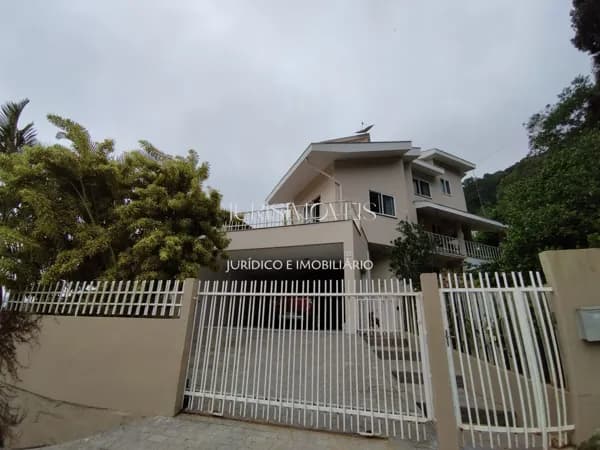 Casa em Porto Belo - Centro