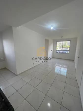 Apartamento no Condomínio Jardim das Bromélias