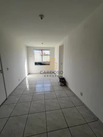 Apartamento no Condomínio Jardim das Violetas