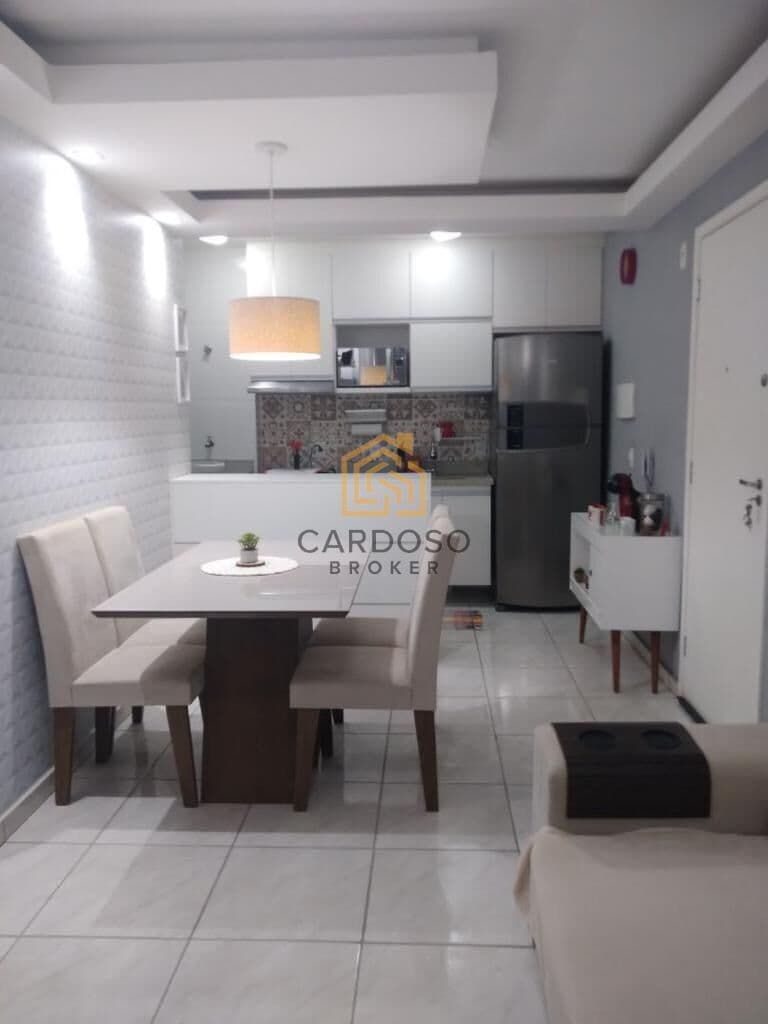 Apartamento no Portal Caminhos das Pedras