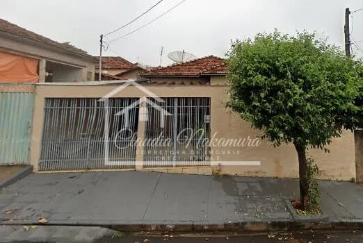 Casa em Mirandópolis - Centro