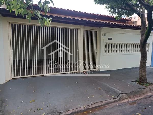 Casa em Mirandópolis - Conjunto Habitacional Colina Verde