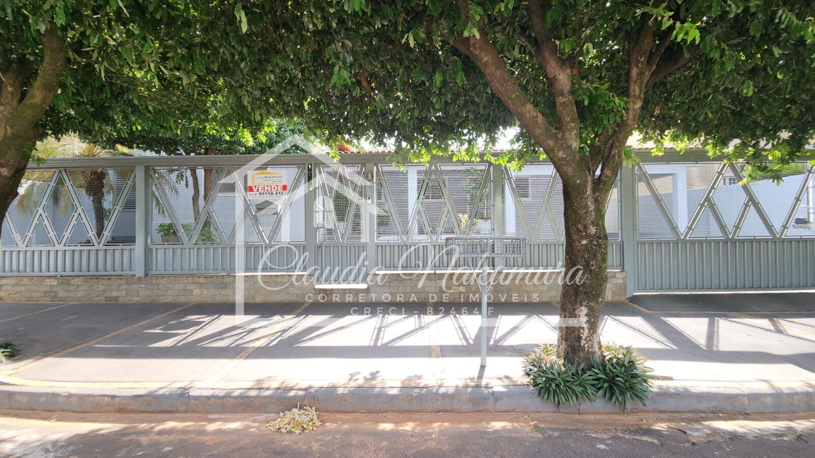 Casa em Mirandópolis - Centro