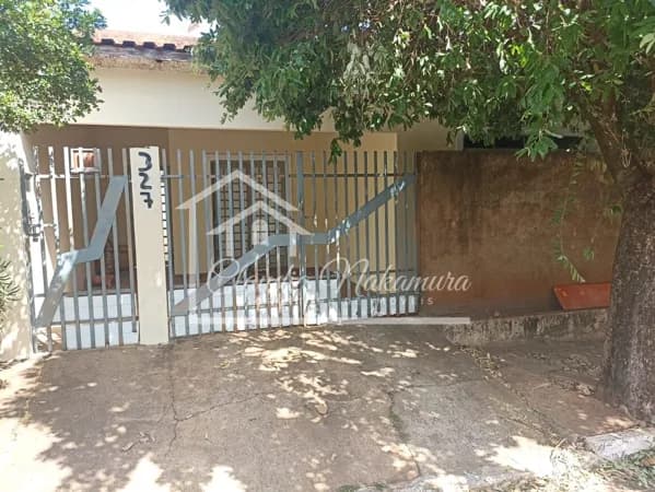 Casa em Mirandópolis - Conjunto Habitacional Colina Verde