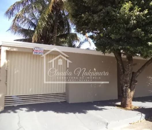 Casa em Mirandópolis - Centro