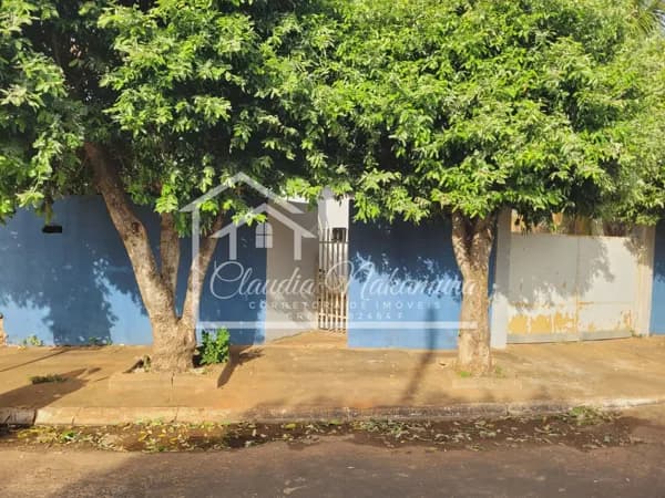 Casa em Mirandópolis - Conjunto Habitacional Colina Verde
