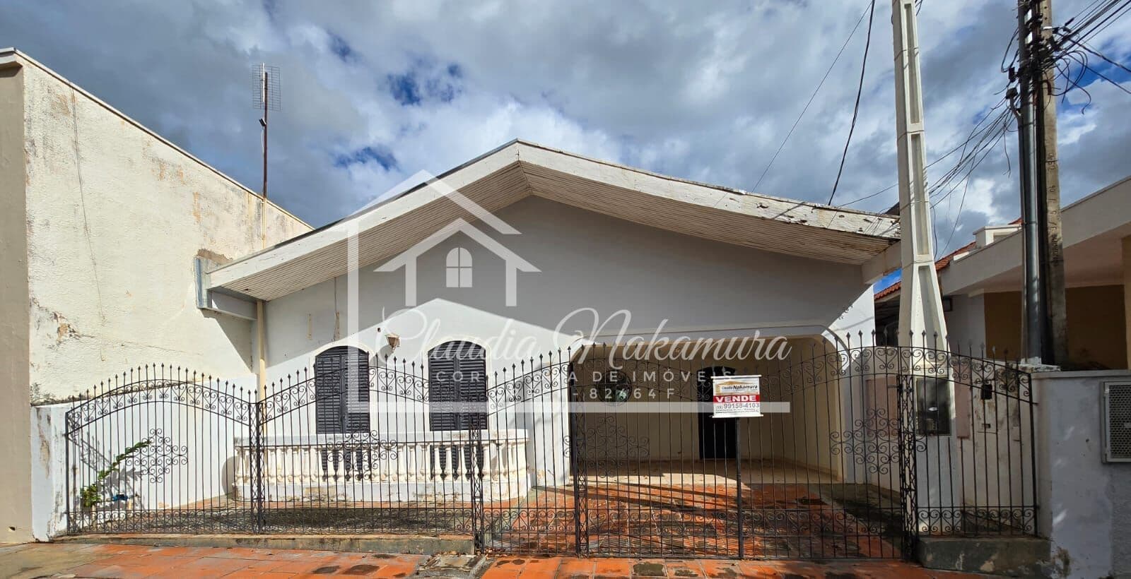 Casa em Mirandópolis - Centro