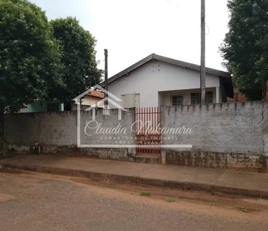 Casa em Guaraçaí - Centro