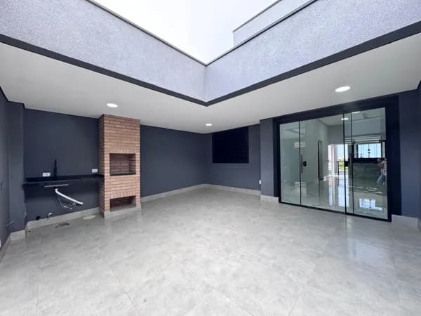 Casa no Boer | Pé-direito duplo, churrasqueira e excelente aproveitamento de espaço