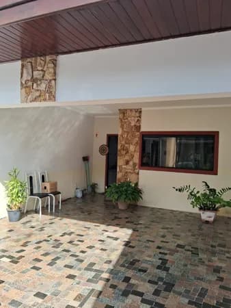 Casa à Venda no Jardim Ipiranga, em Frente à Praça Luiz de Boni – Americana/SP