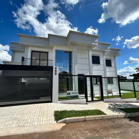 Casa Alto Padrão à Venda