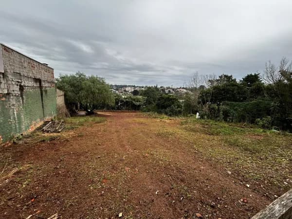 Terreno à venda no bairro Braganholo em Carazinho/RS