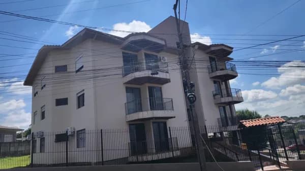 Apartamento à venda no bairro Centro em Carazinho/RS