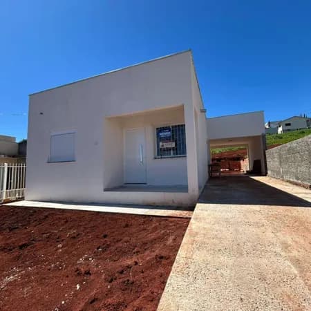 Casa à venda no bairro Sommer em Carazinho/RS