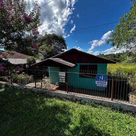 Casa à venda no bairro Rica em Carazinho/RS