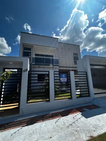Casa à venda no bairro Loeff em Carazinho/RS