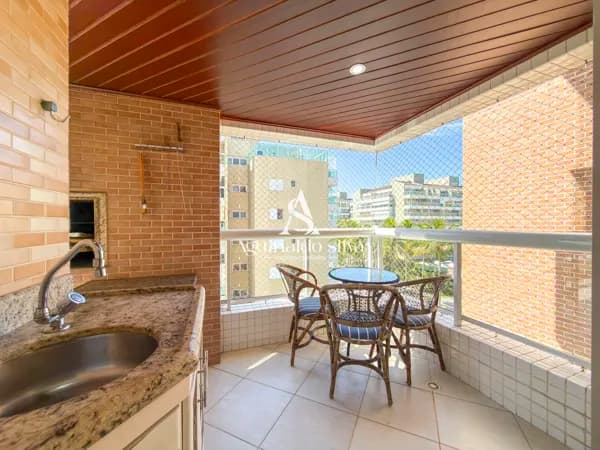Apartamento Mobiliado à Venda, 3 Dorms, 1 Suíte em Riviera de São Lourenço - Berioga / SP.