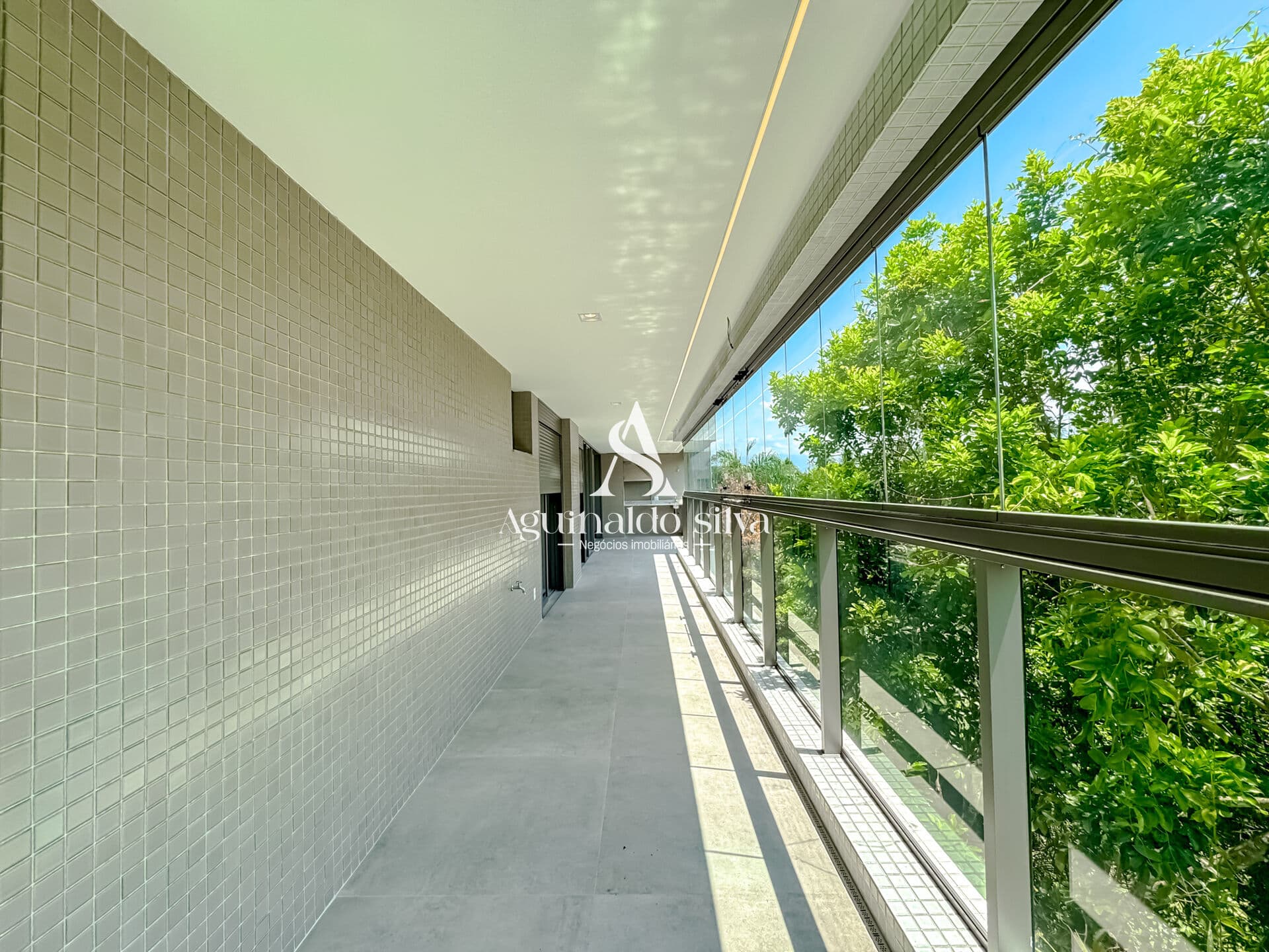 Apartamento à Venda, !60m², 4 Dormitórios I 3 Suítes, 160m², em Riviera de São Lourenço, Bertioga SP
