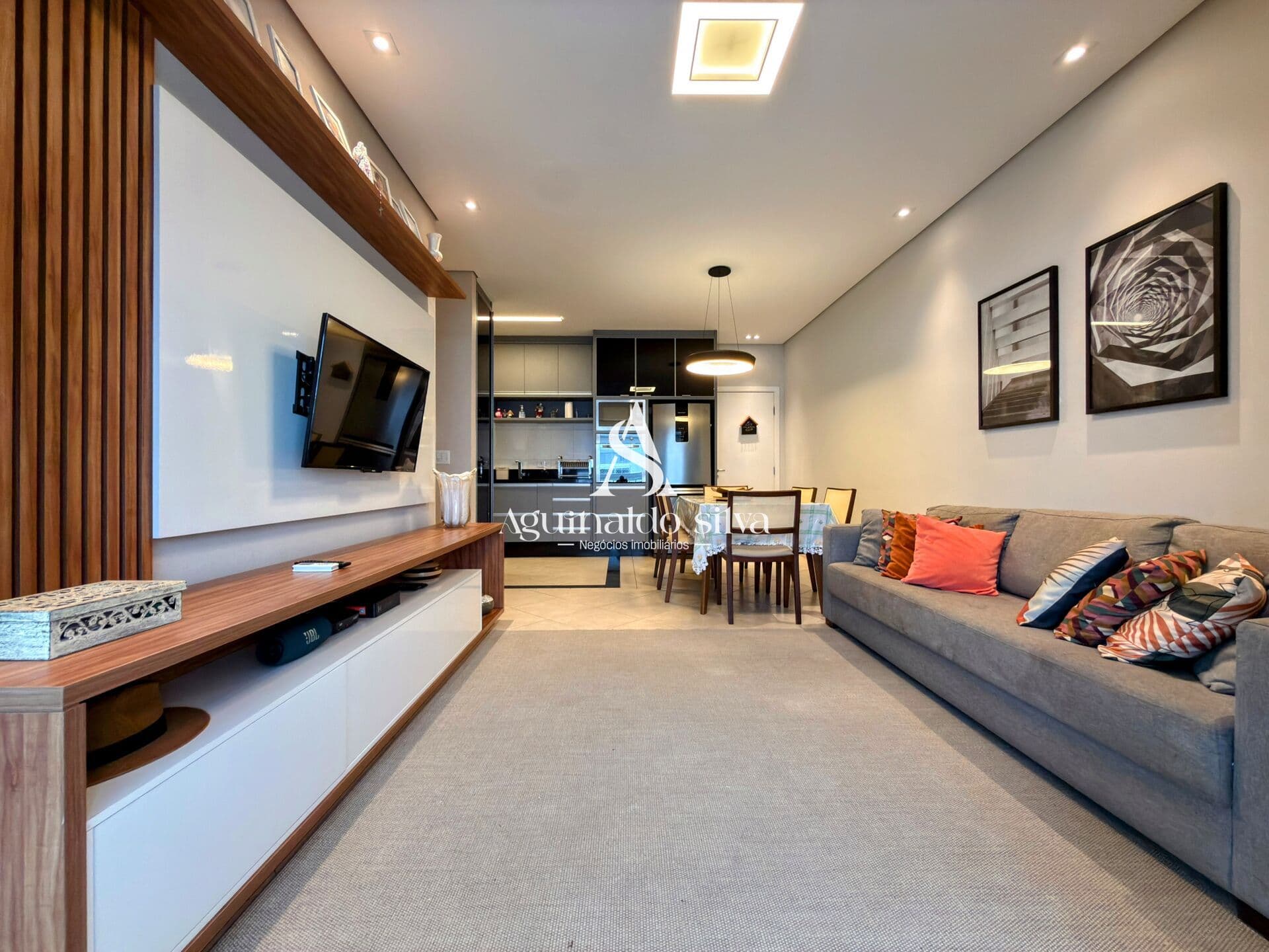 Oportunidade: Apartamento, com 3 Dormitórios, à Venda Por R$ 2.050.000,00