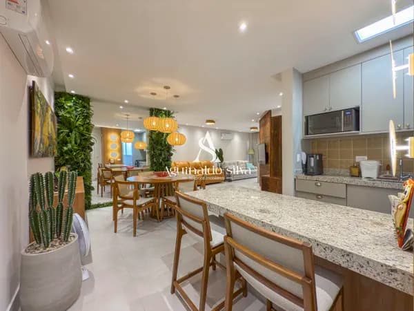 Apartamento À Venda, Mobiliado, com 3 Dormitórios I Suíte, em Riviera de São Lourenço - Bertioga SP