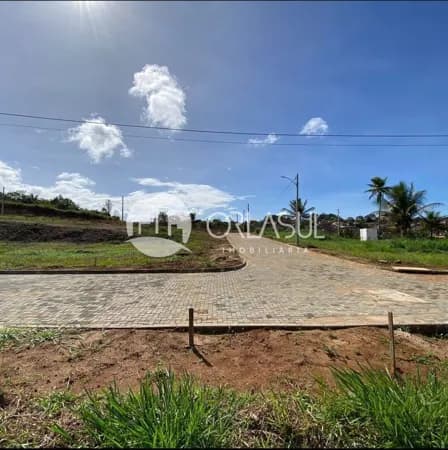 Terreno em Condomínio Villa Rica